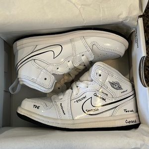 NEW NEVER WORN Jordan 1s